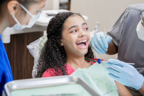 Best Cracked Tooth Emergency Dentist  in Sanger, CA